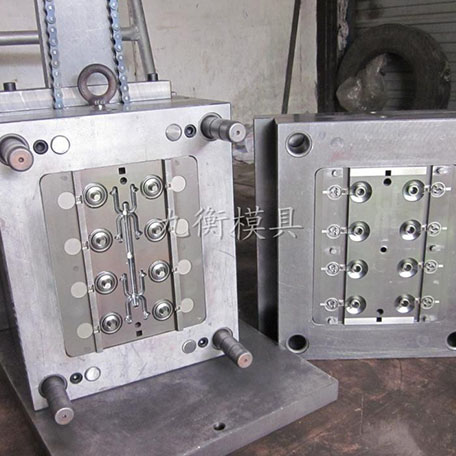塑胶模具成品
